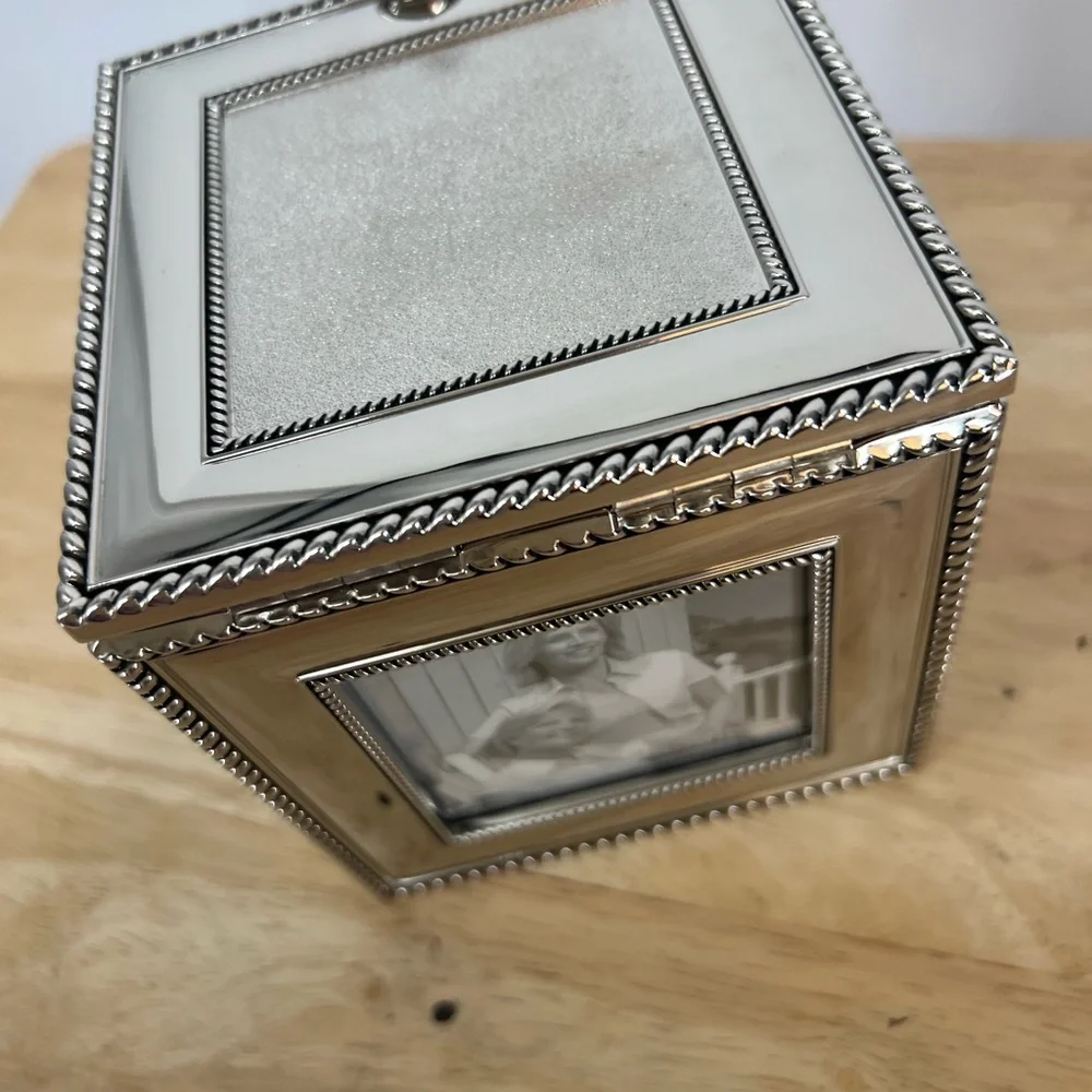 THINGS REMEMBERED Silver Cube Frame and Keepsake Box